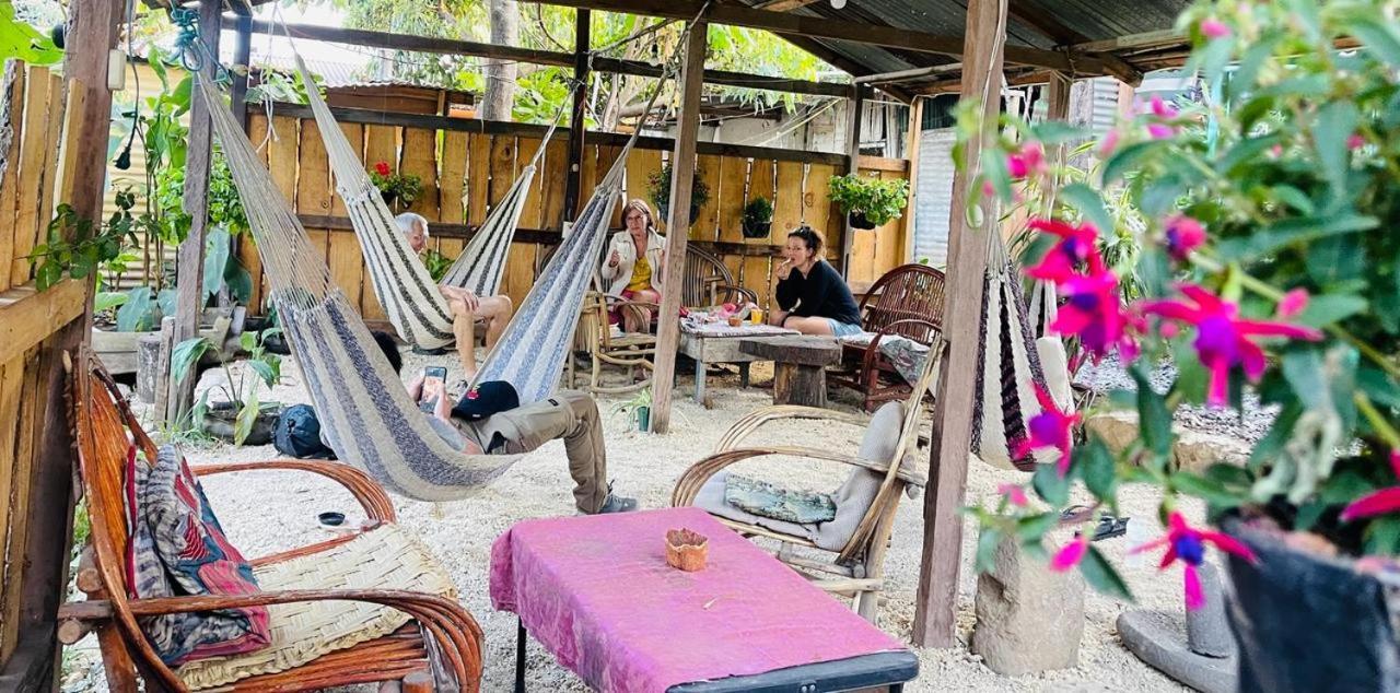 Posada Mana San Juan La Laguna Eksteriør bilde